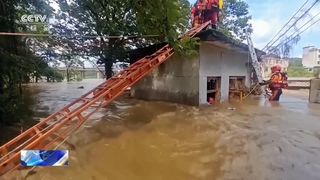 Velké povodně v Číně mají už 21 obětí